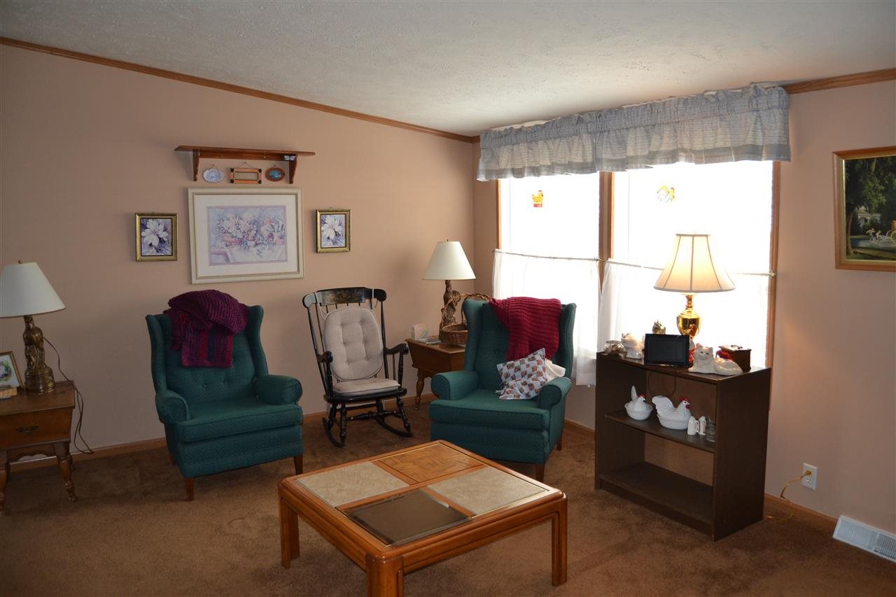 2108 Autumn Ridge Ln, Elkhart, IN 46514 photo 5