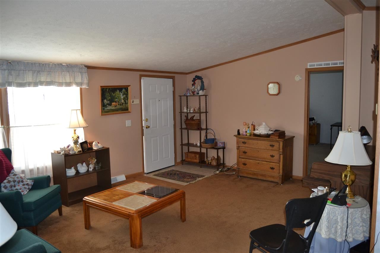 2108 Autumn Ridge Ln, Elkhart, IN 46514 photo 6
