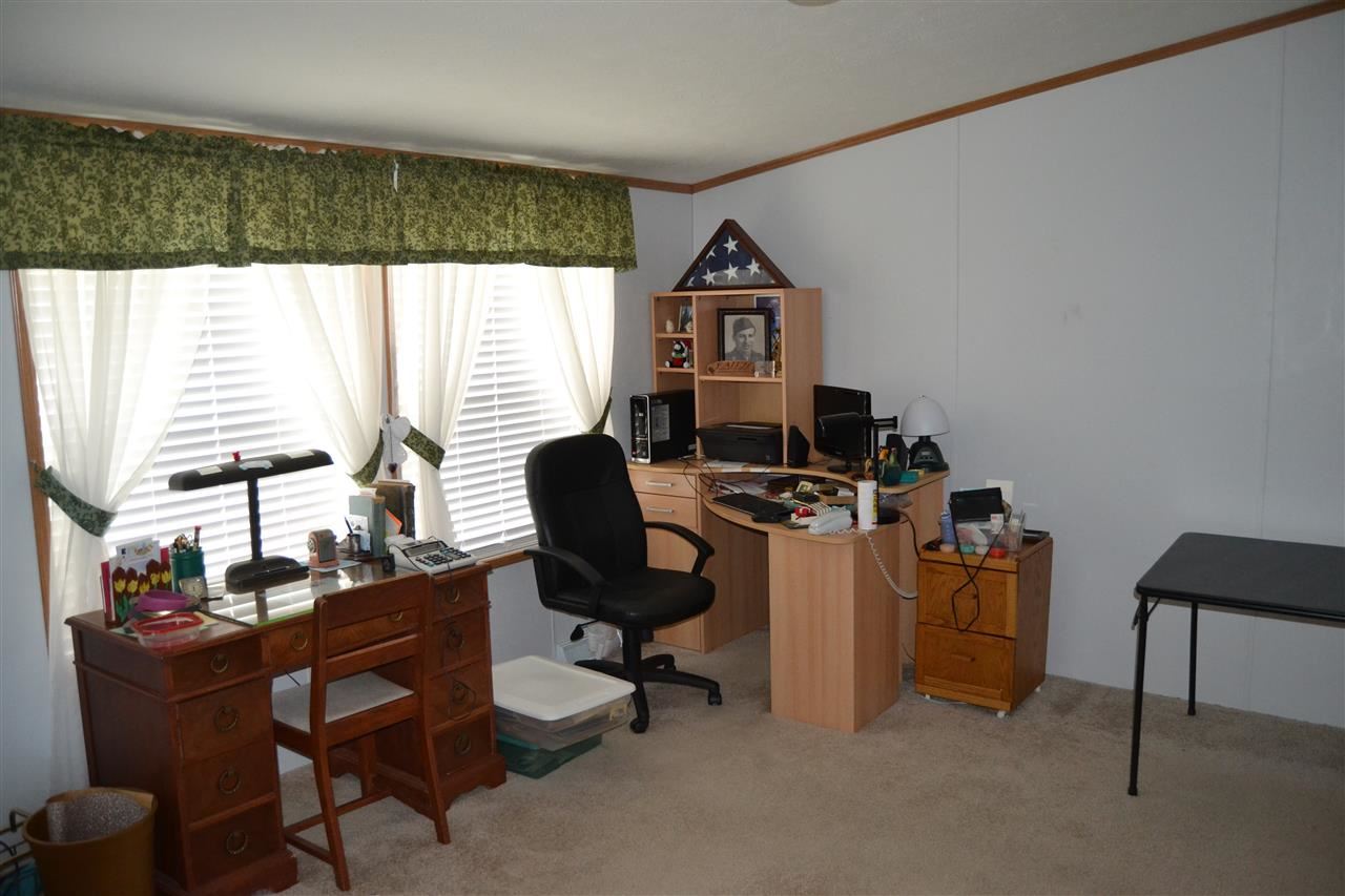 2108 Autumn Ridge Ln, Elkhart, IN 46514 photo 9