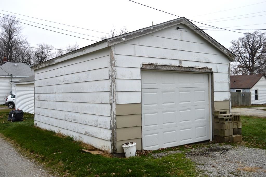 850 Milroy St, Frankfort, IN 46041 photo 5