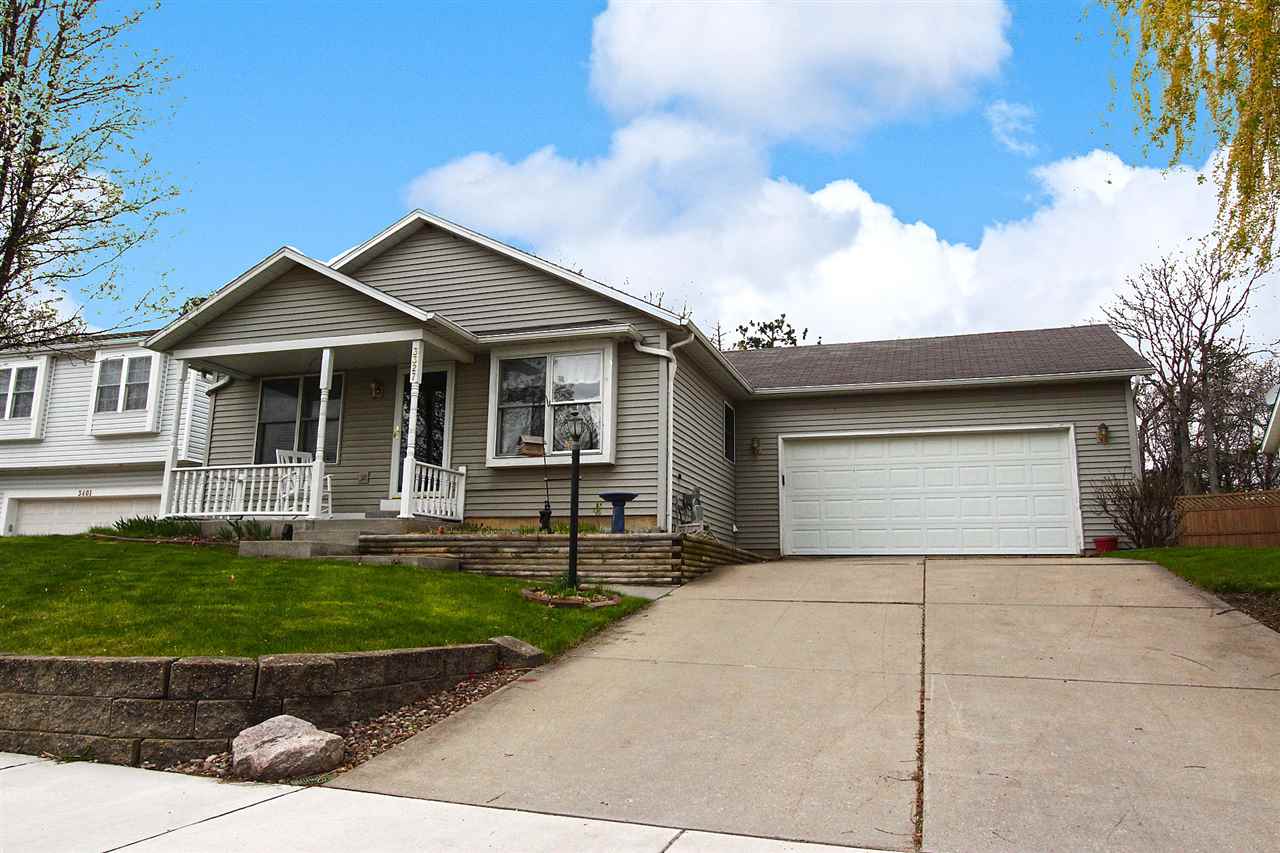 3327 Wild Cherry Rdg W, Mishawaka, IN 46544 photo 1