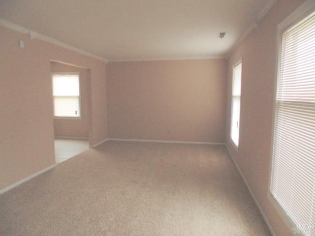 3319 Shoaff Park River Dr, Fort Wayne, IN 46835 photo 2