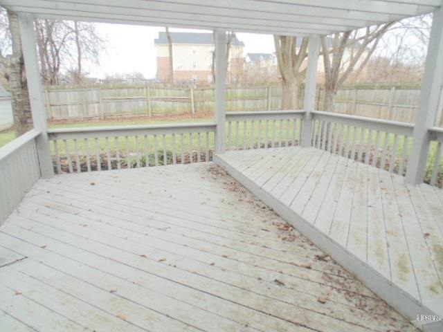 3319 Shoaff Park River Dr, Fort Wayne, IN 46835 photo 9