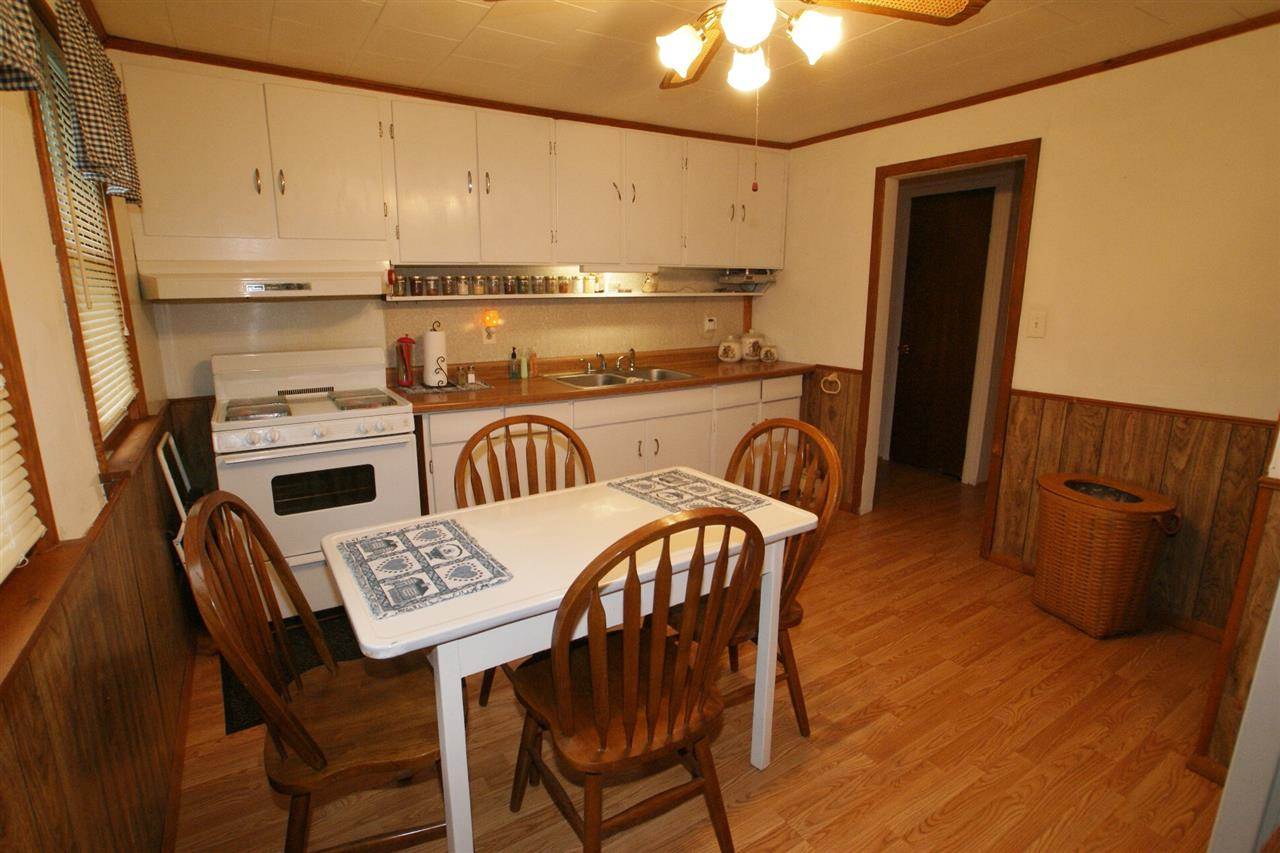 705 E Fischer St, Kokomo, IN 46901 photo 5