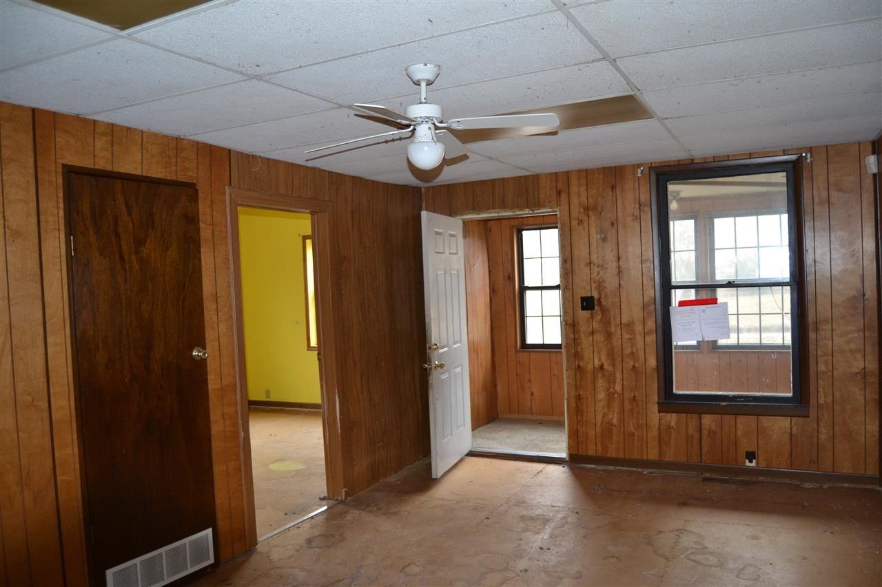 301 Union St, Elkhart, IN 46516 photo 3