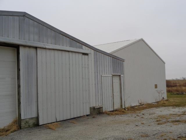 7952 E Division Line Rd, Flora, IN 46929 photo 3