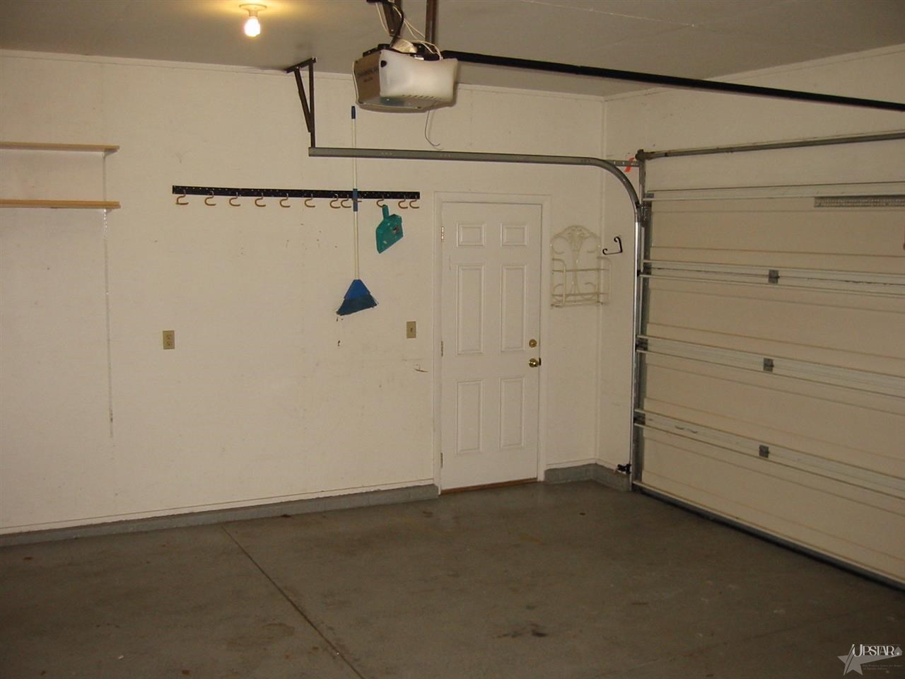 940 Colonial Manor Dr, Goshen, IN 46526 photo 26