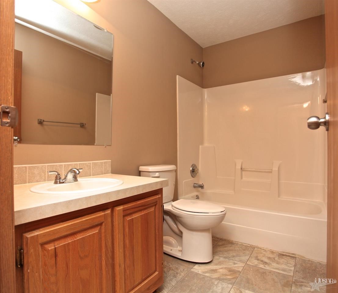 1625 N 080 E, Lagrange, IN 46761 photo 12