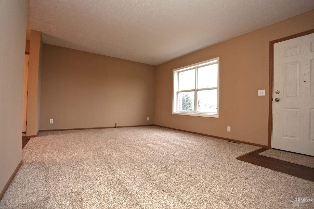 1625 N 080 E, Lagrange, IN 46761 photo 2