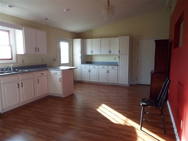 9549 W 575 S, Owensville, IN 47665 photo 4
