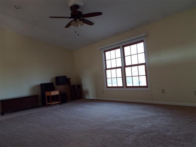 9549 W 575 S, Owensville, IN 47665 photo 2