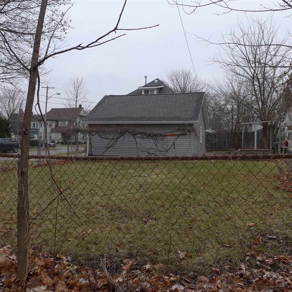 1403 Kossuth St, Lafayette, IN 47905 photo 4