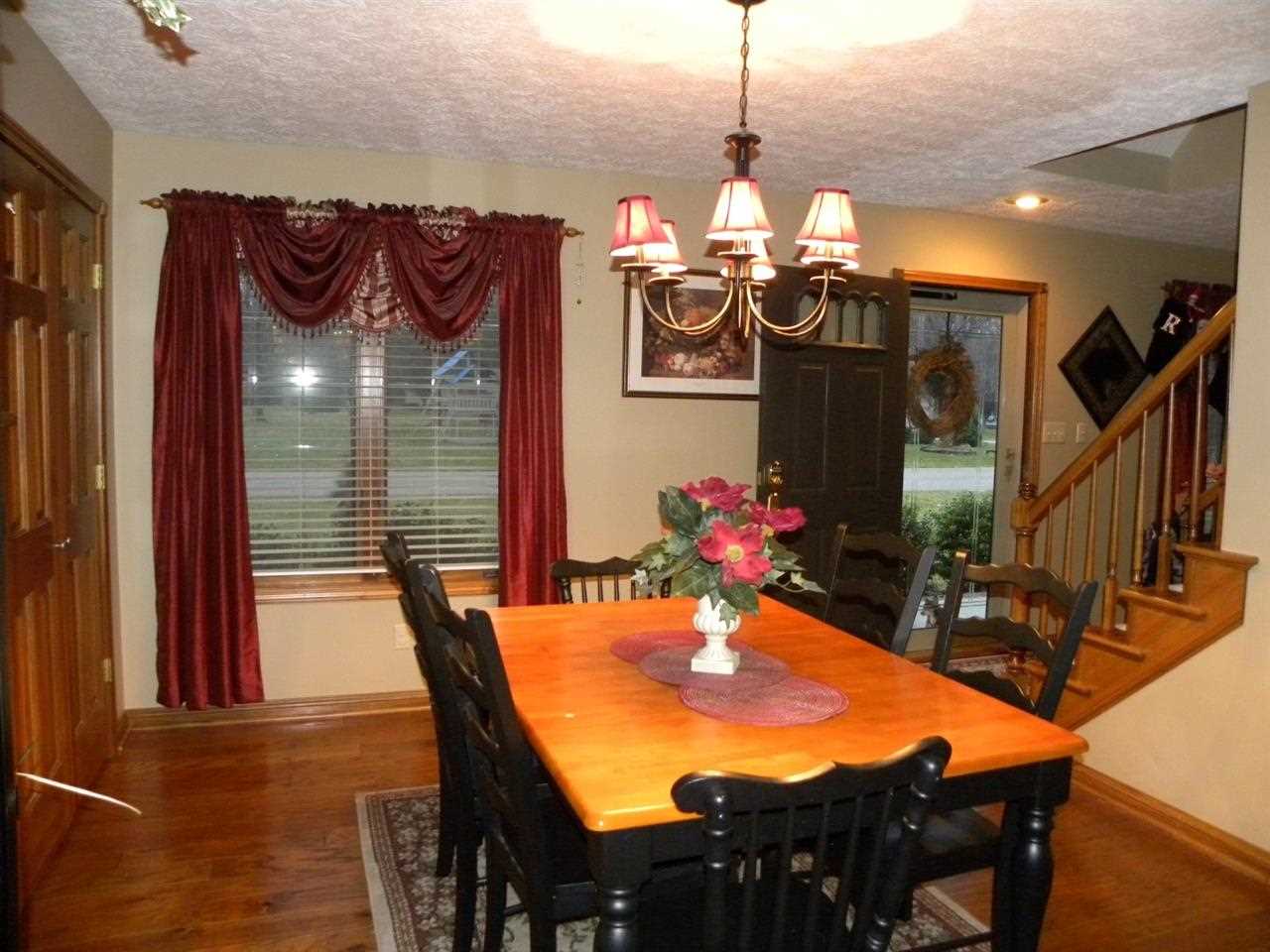 104 N Campbell Blvd, Haubstadt, IN 47639 photo 8