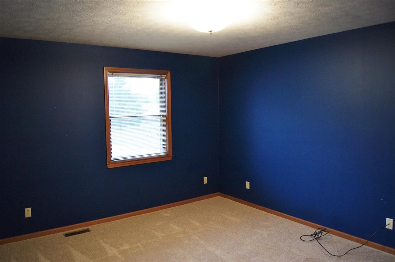 3249 N Ashford Ct, Warsaw, IN 46582 photo 12
