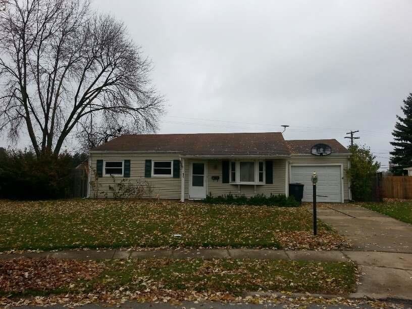1825 Orkney Dr, South Bend, IN 46614 photo 1