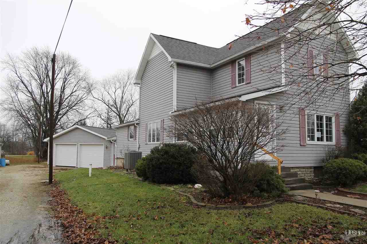 6785 Second St, Berne, IN 46711 photo 2