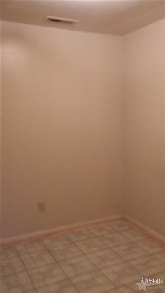 4530 Winter St, Fort Wayne, IN 46806 photo 10