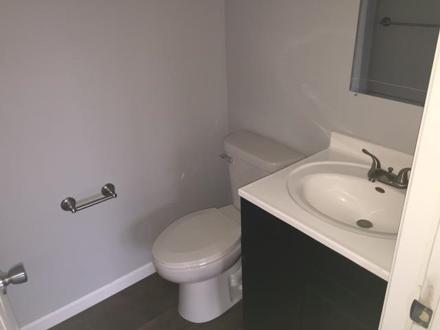 1249 E Marigold Dr, Bloomington, IN 47401 photo 5