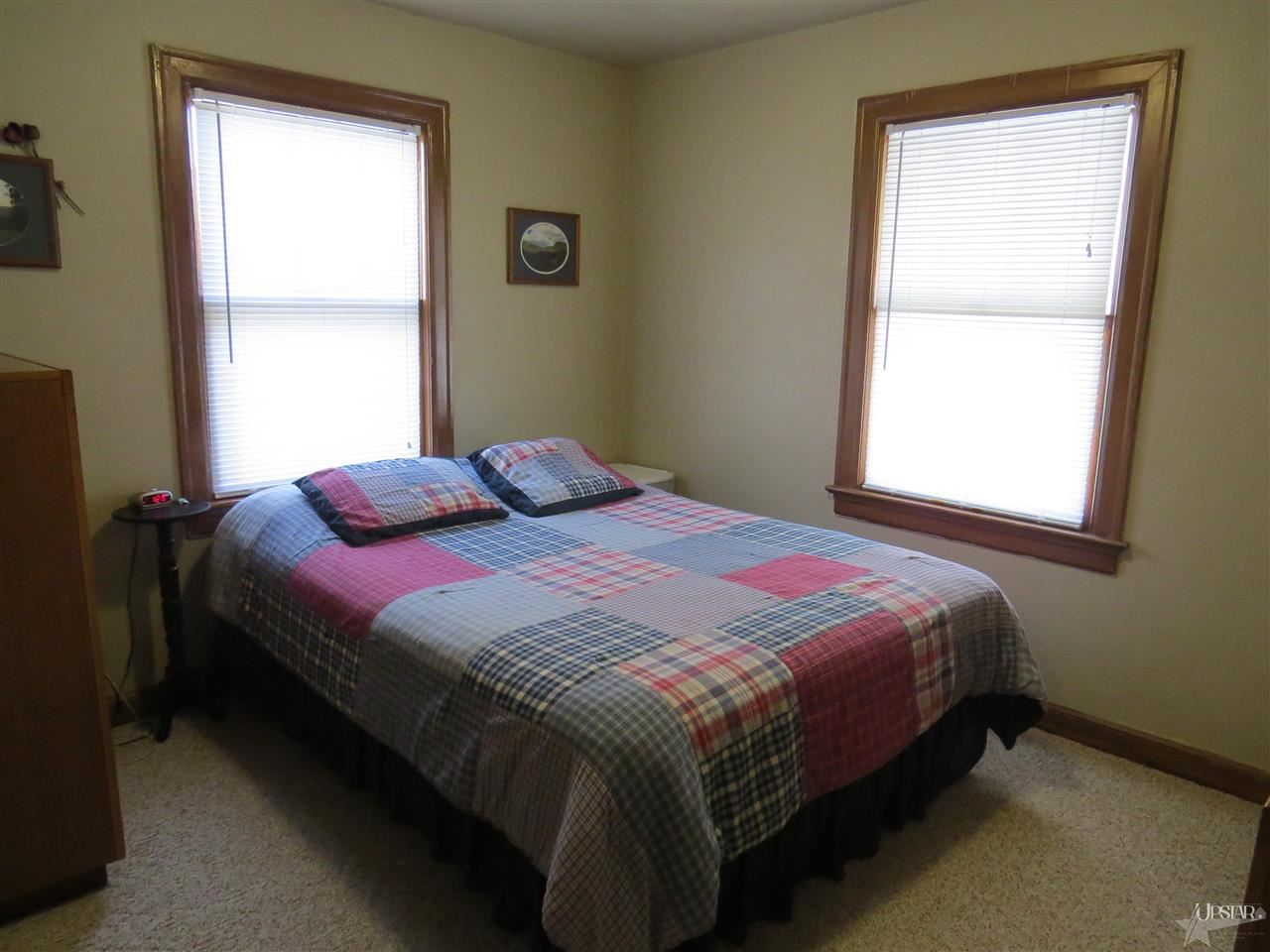 313 Park Ave, Goshen, IN 46526 photo 8
