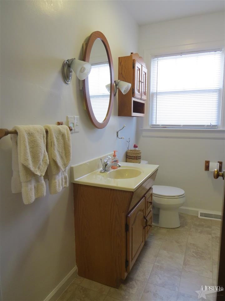 313 Park Ave, Goshen, IN 46526 photo 10