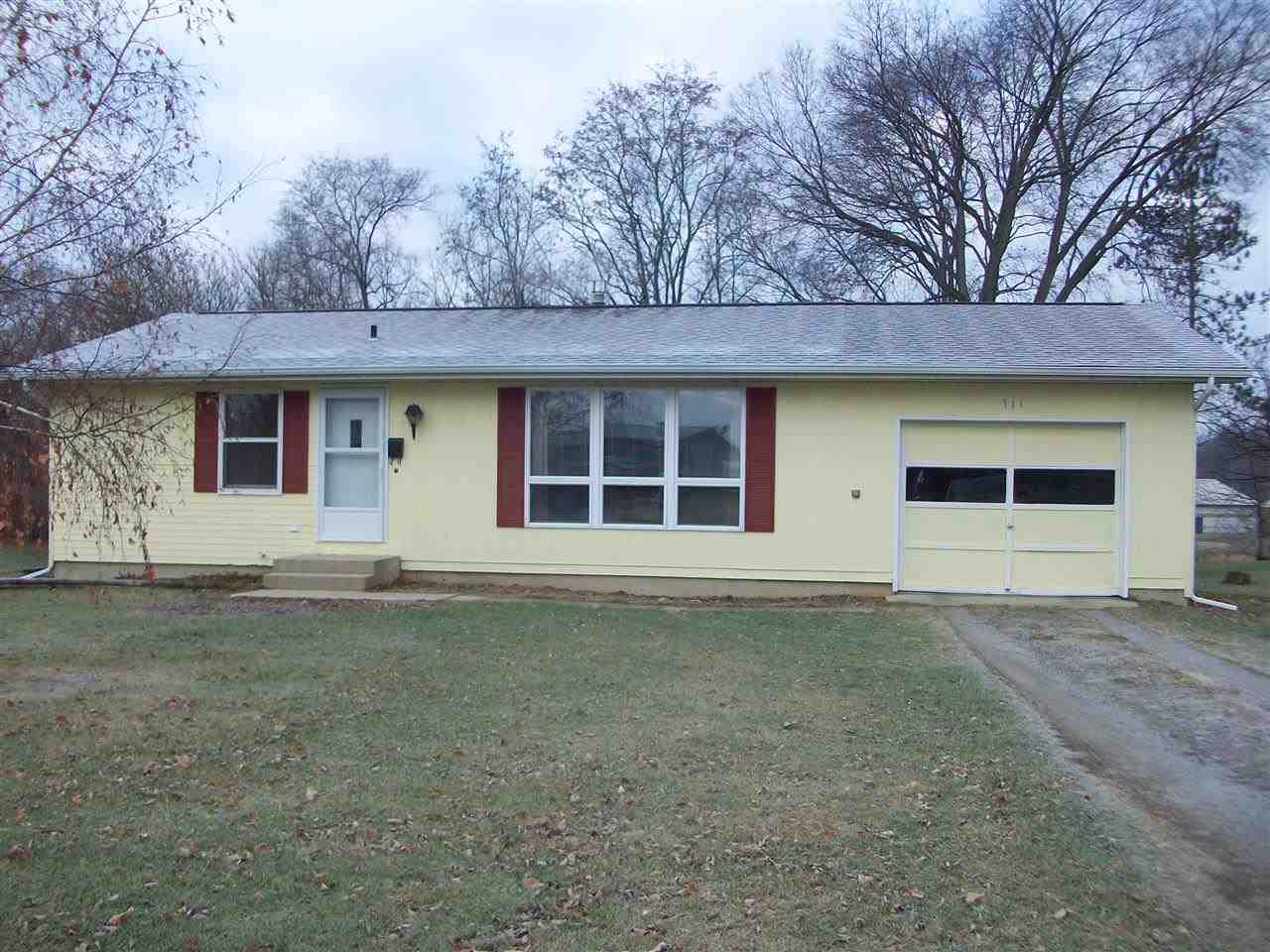 711 N Canal, Lagrange, IN 46761 photo 1