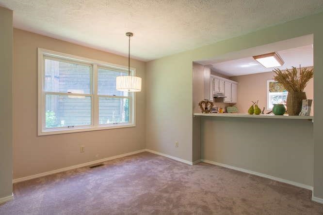 2384 E Winding Brook Cir, Bloomington, IN 47401 photo 11