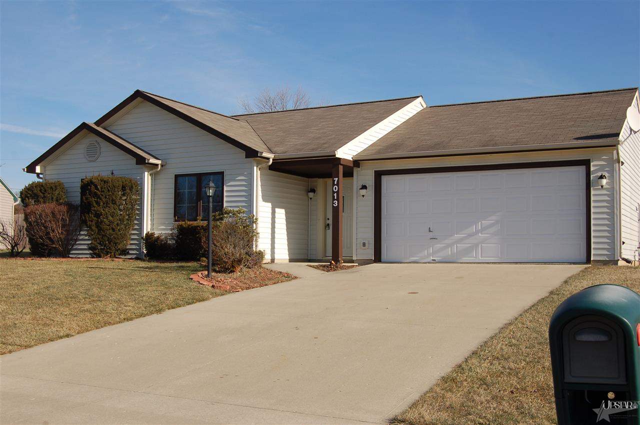 7013 Treverton Dr, Fort Wayne, IN 46816 photo 3