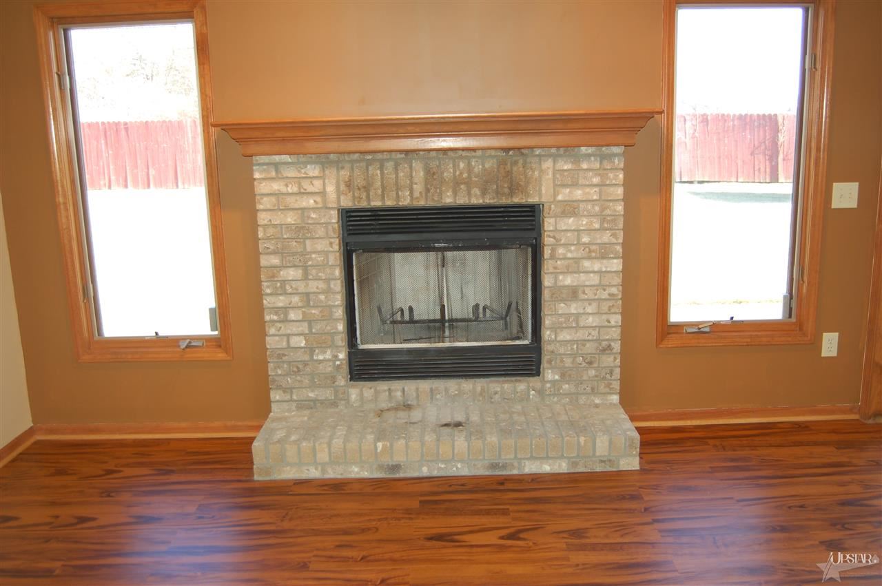 7013 Treverton Dr, Fort Wayne, IN 46816 photo 8