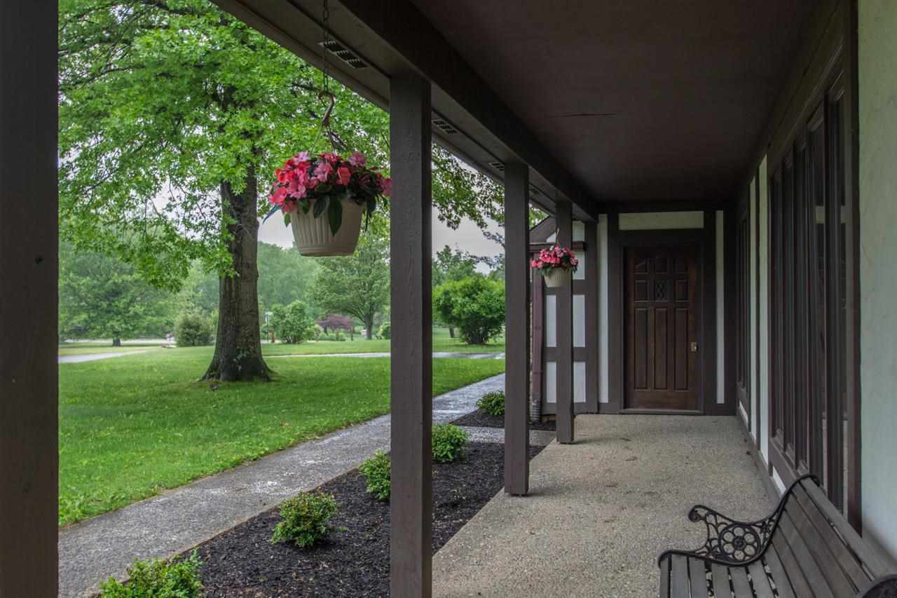2575 E Plateau Pl, Bloomington, IN 47401 photo 3