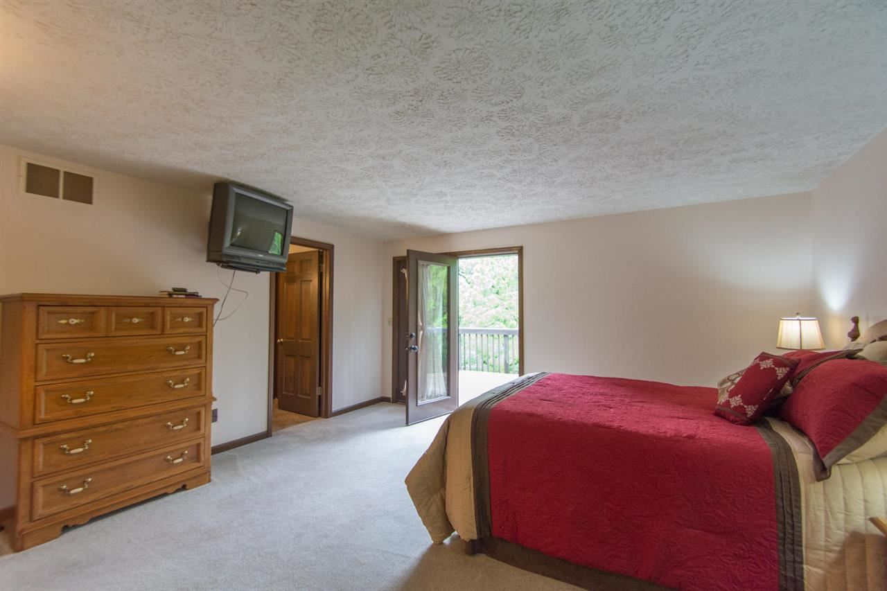 2575 E Plateau Pl, Bloomington, IN 47401 photo 16