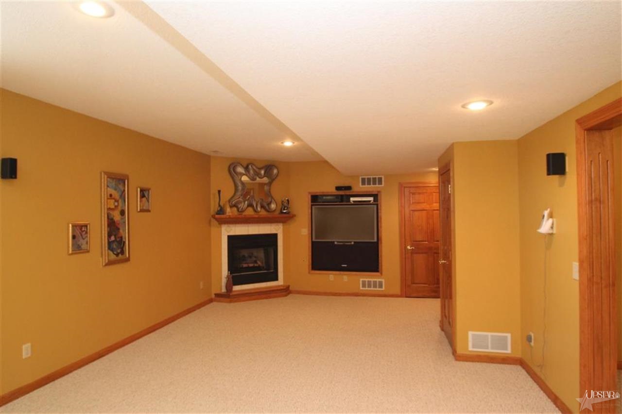 6030 Treasure Cv, Fort Wayne, IN 46835 photo 10