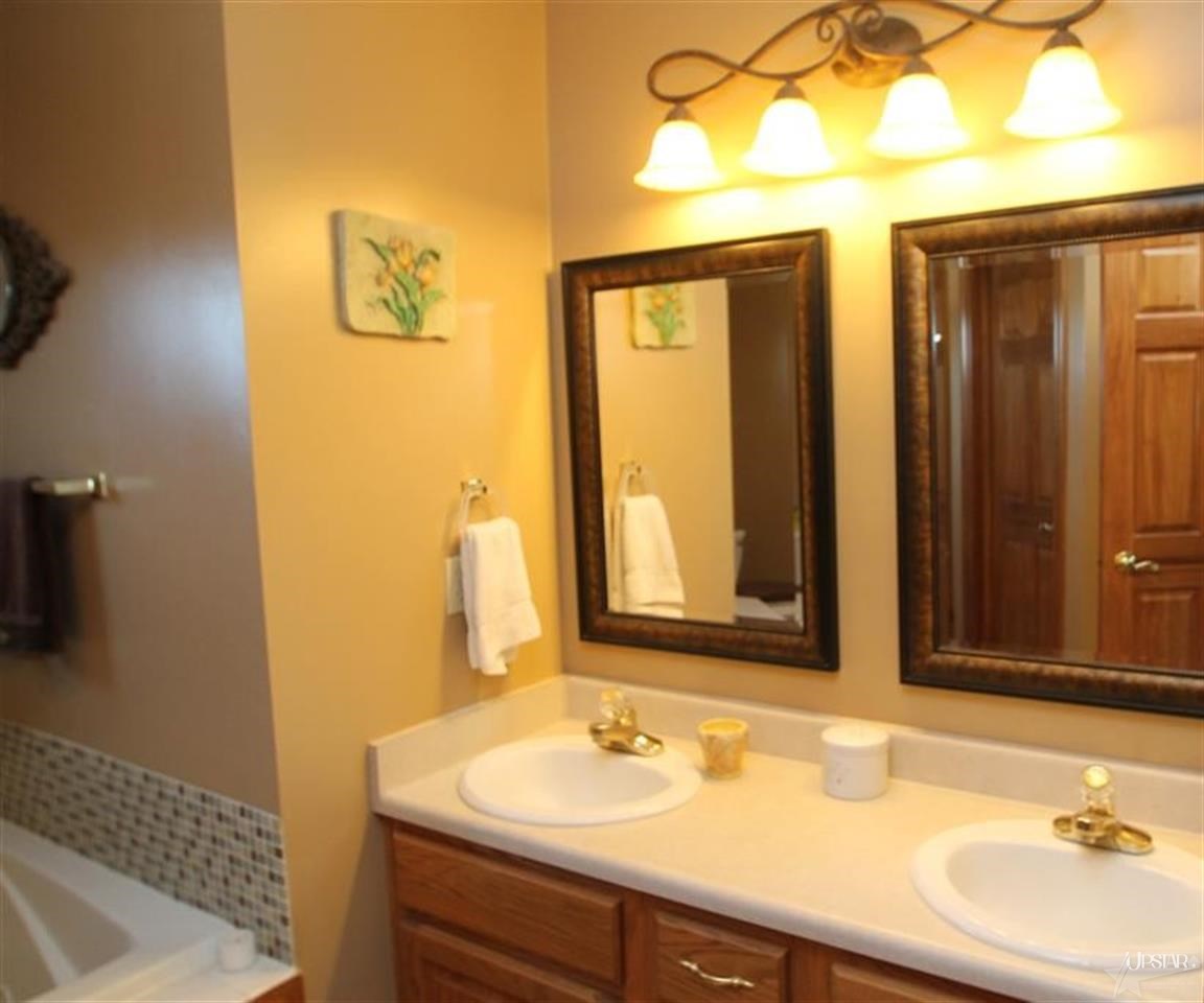6030 Treasure Cv, Fort Wayne, IN 46835 photo 22