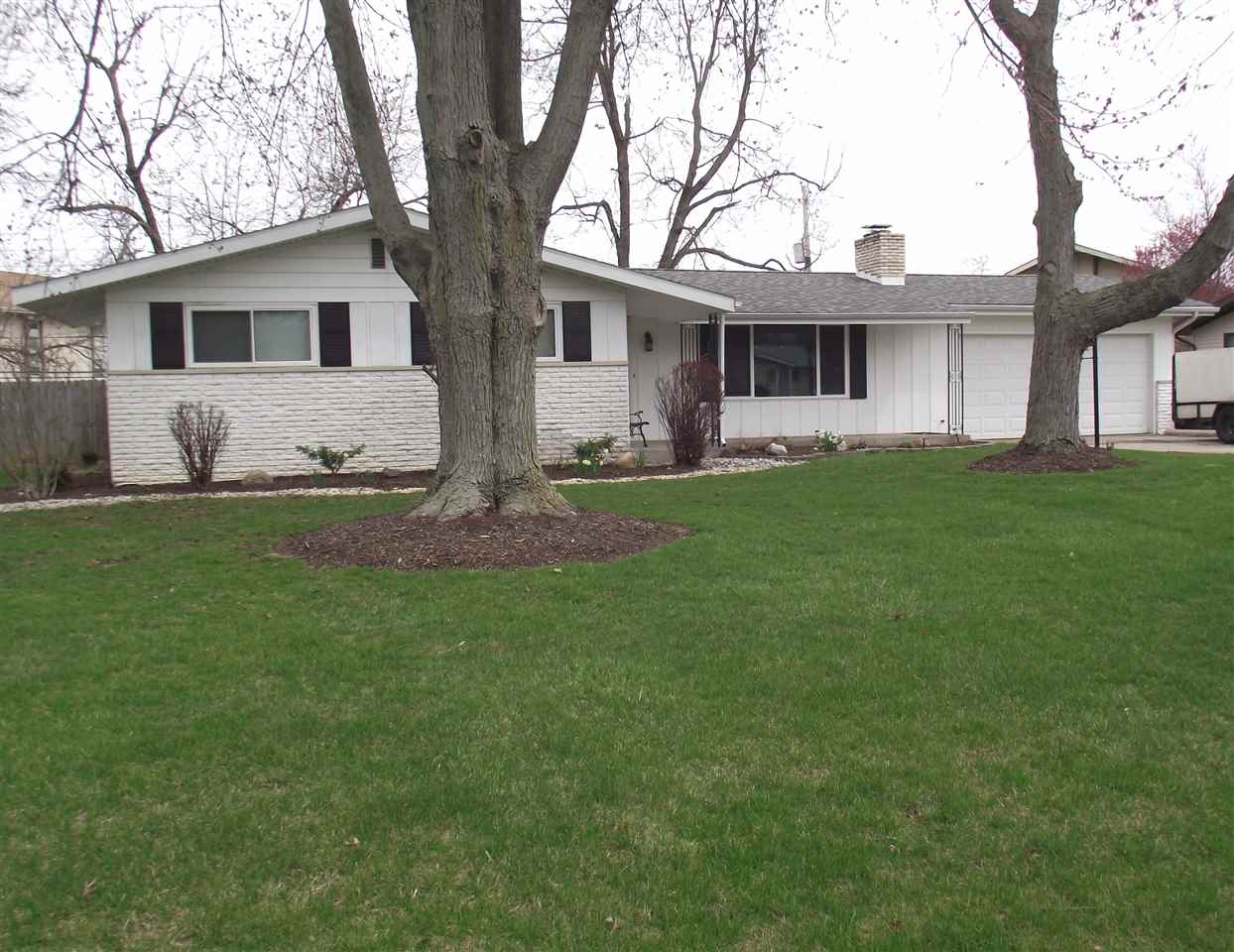 6722 Canby Dr, Fort Wayne, IN 46835 photo 1