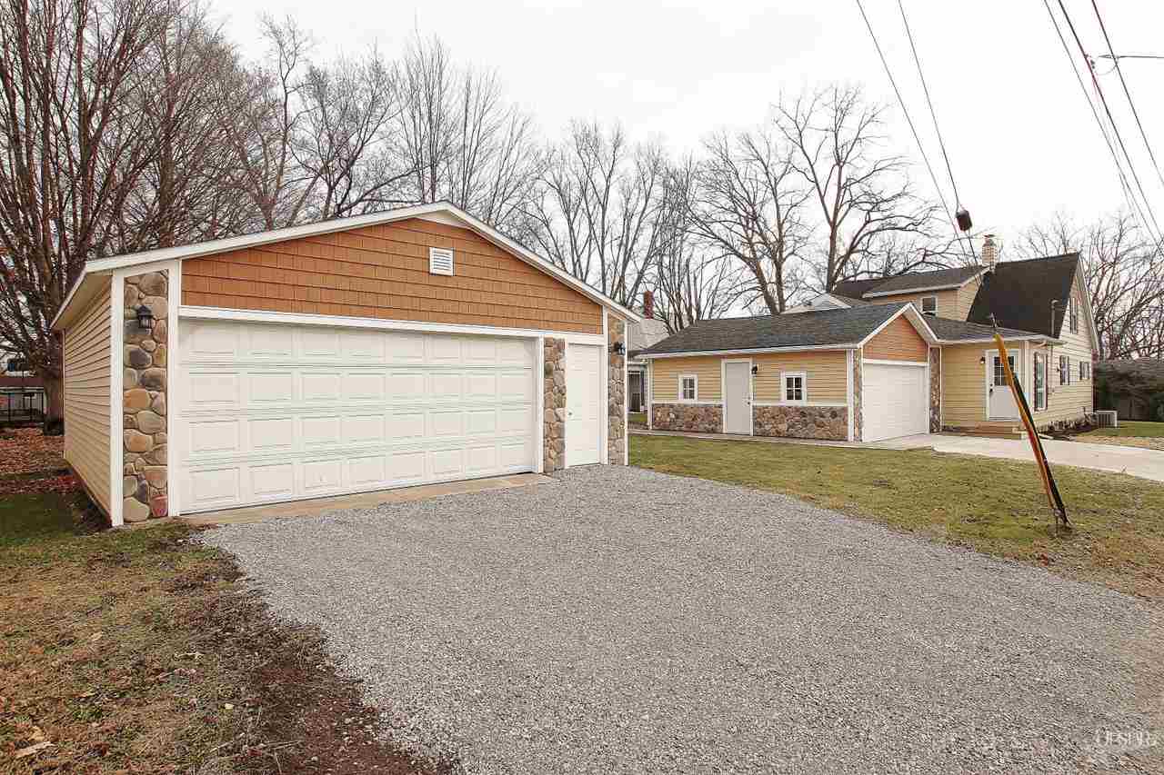 609 Clyde St, Kendallville, IN 46755 photo 2