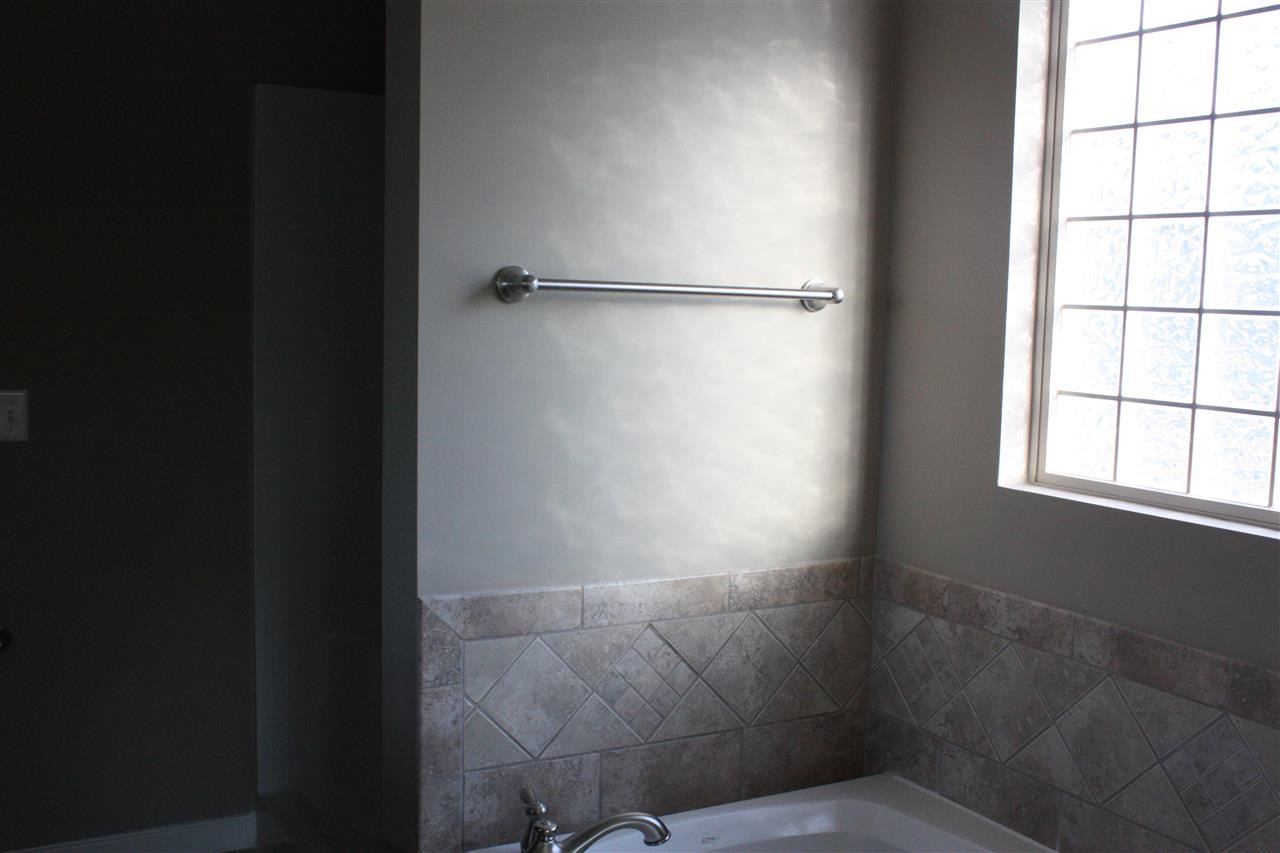 527 Mesa Dr, Russiaville, IN 46979 photo 9