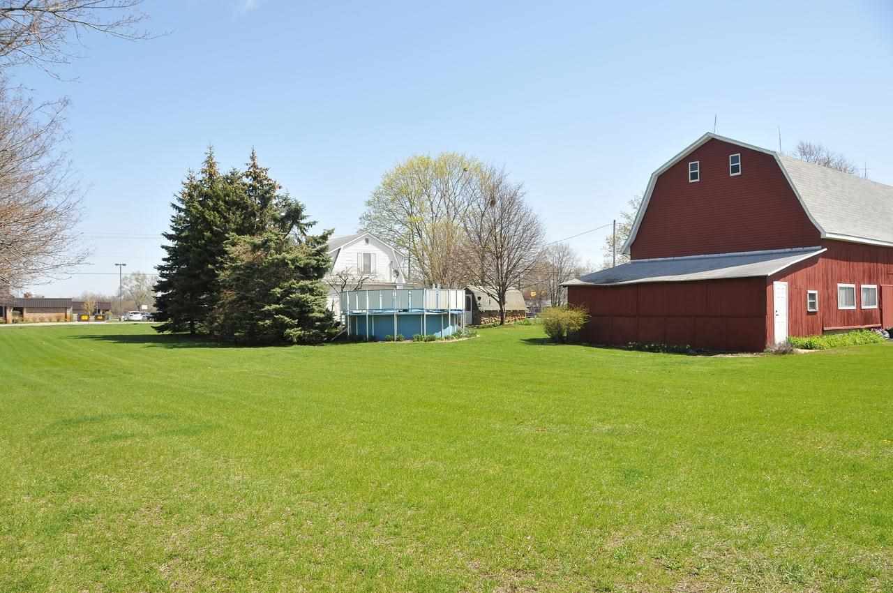 209 W Mishawaka Rd, Elkhart, IN 46517 photo 17