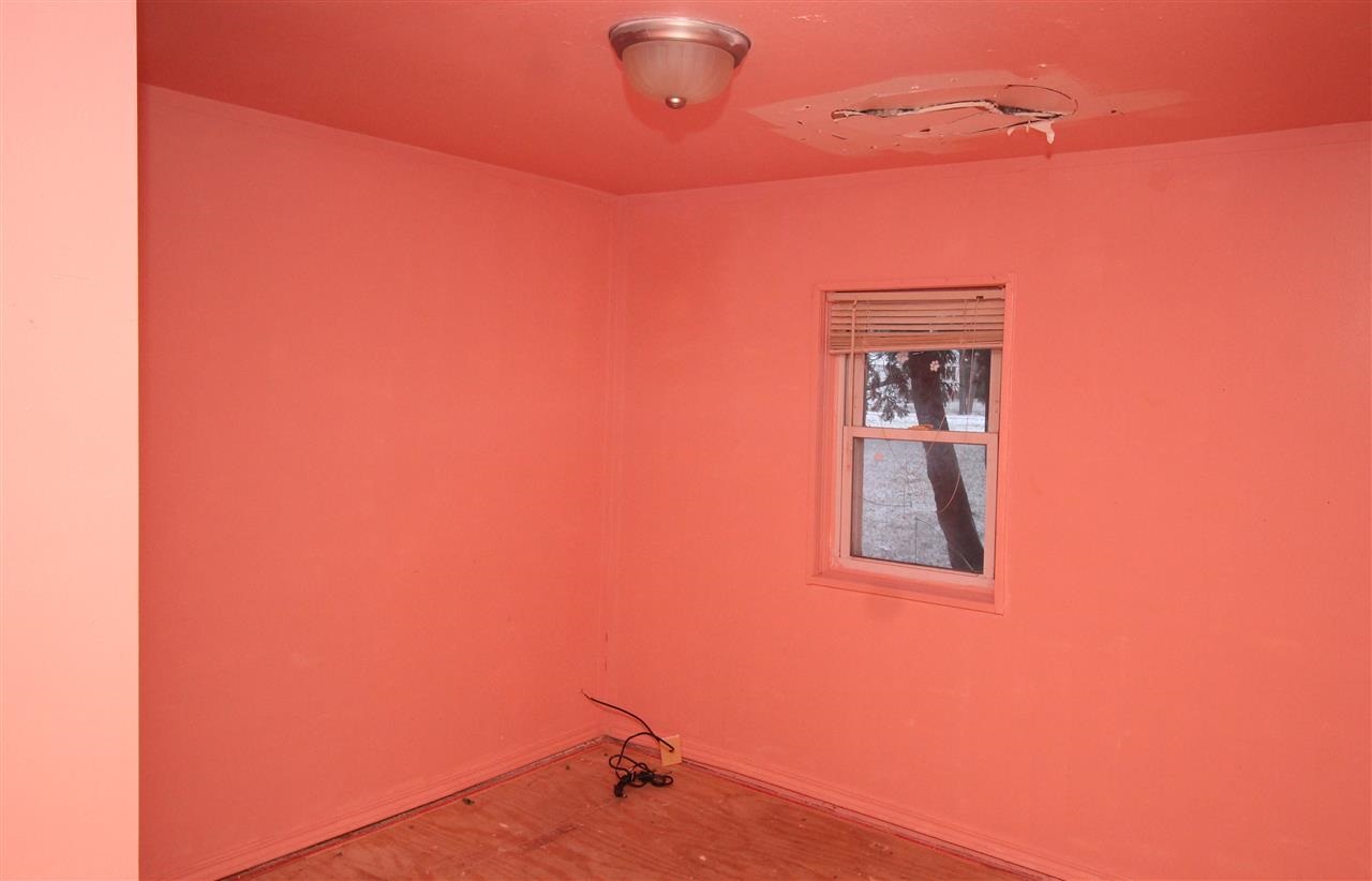 2307 W 12th St, Marion, IN 46953 photo 3