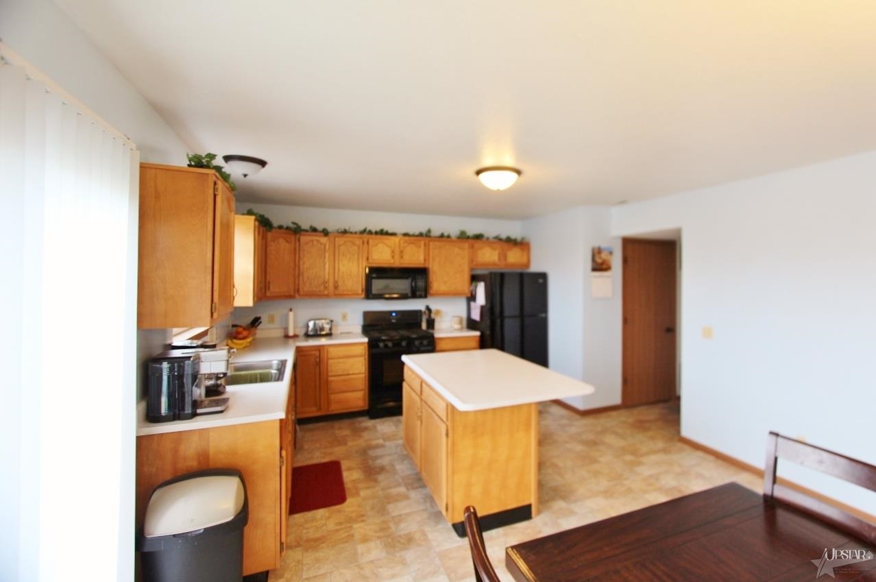 4724 Anglers Ln, Fort Wayne, IN 46808 photo 8