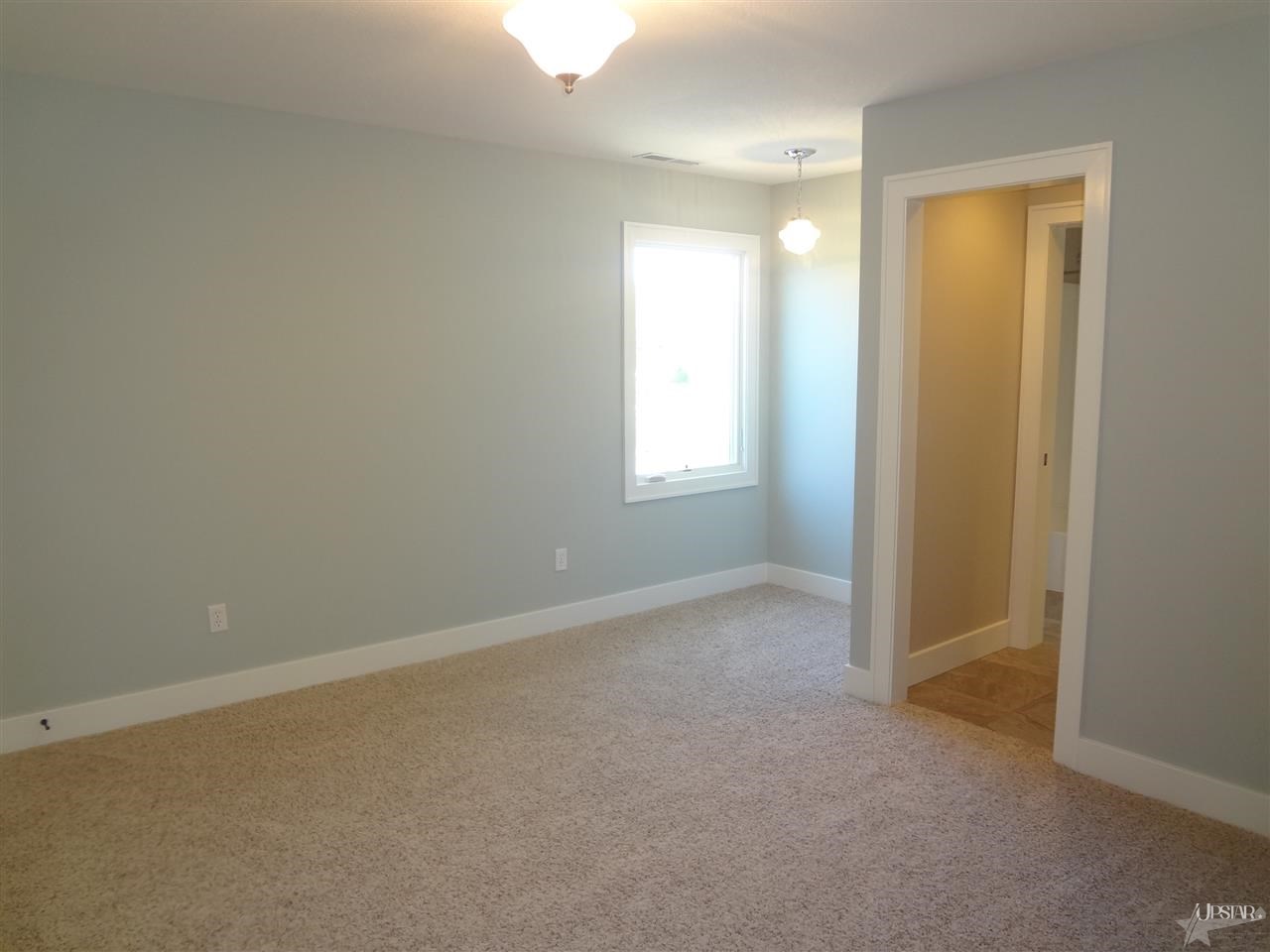 513 Twin Eagles Blvd W, Huntertown, IN 46748 photo 19