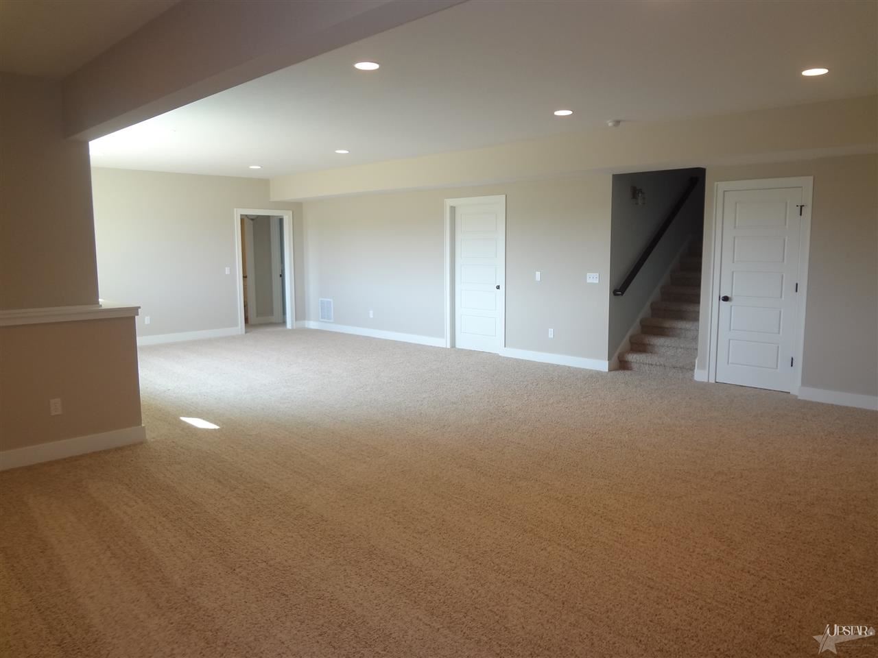 513 Twin Eagles Blvd W, Huntertown, IN 46748 photo 25