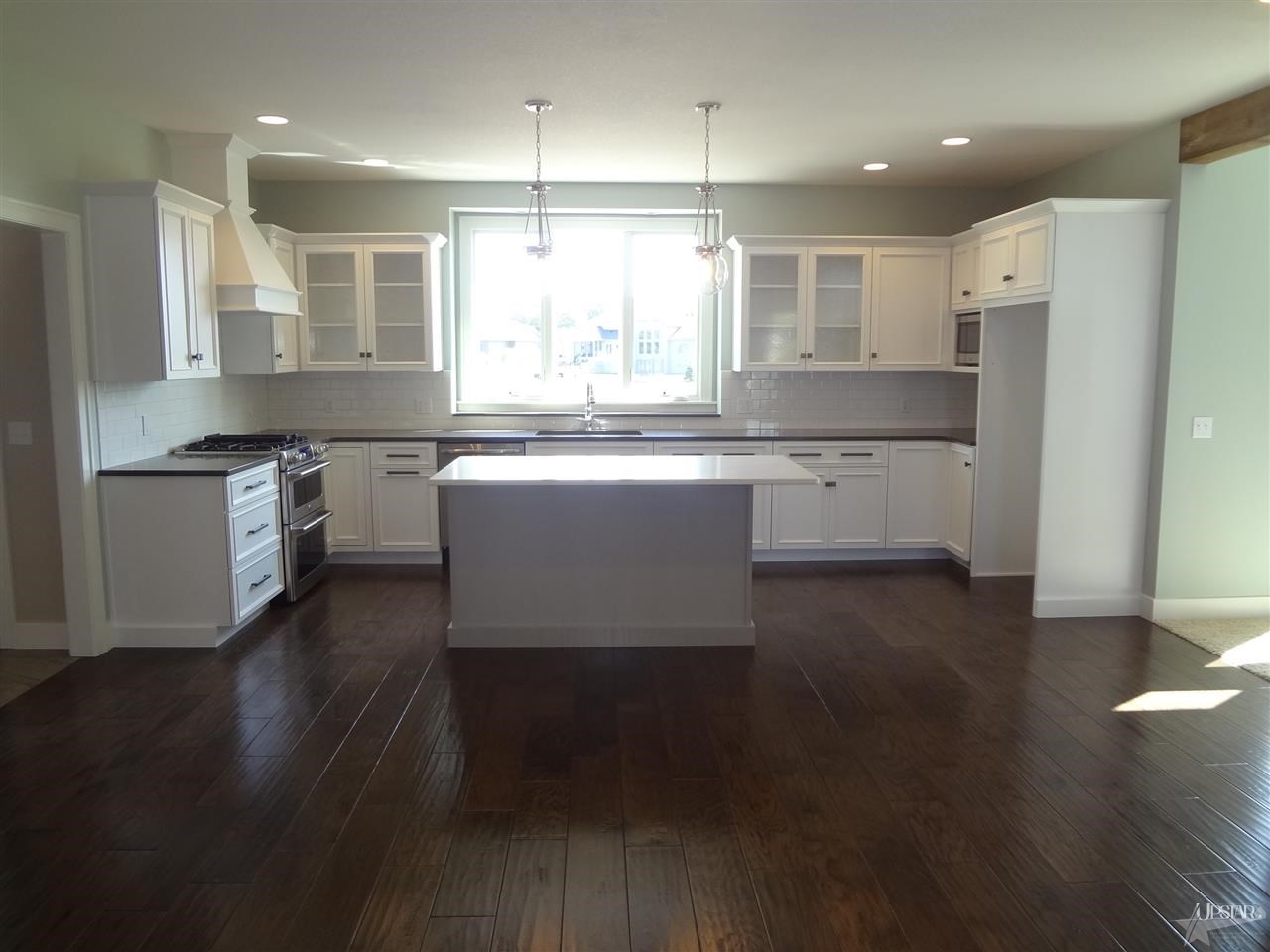 513 Twin Eagles Blvd W, Huntertown, IN 46748 photo 9