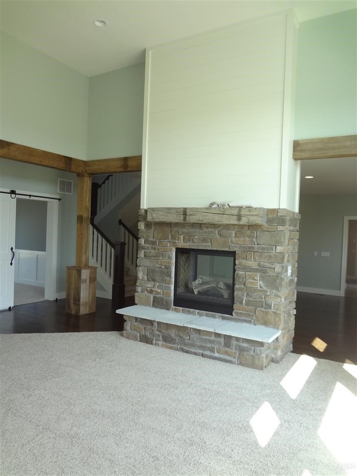 513 Twin Eagles Blvd W, Huntertown, IN 46748 photo 8
