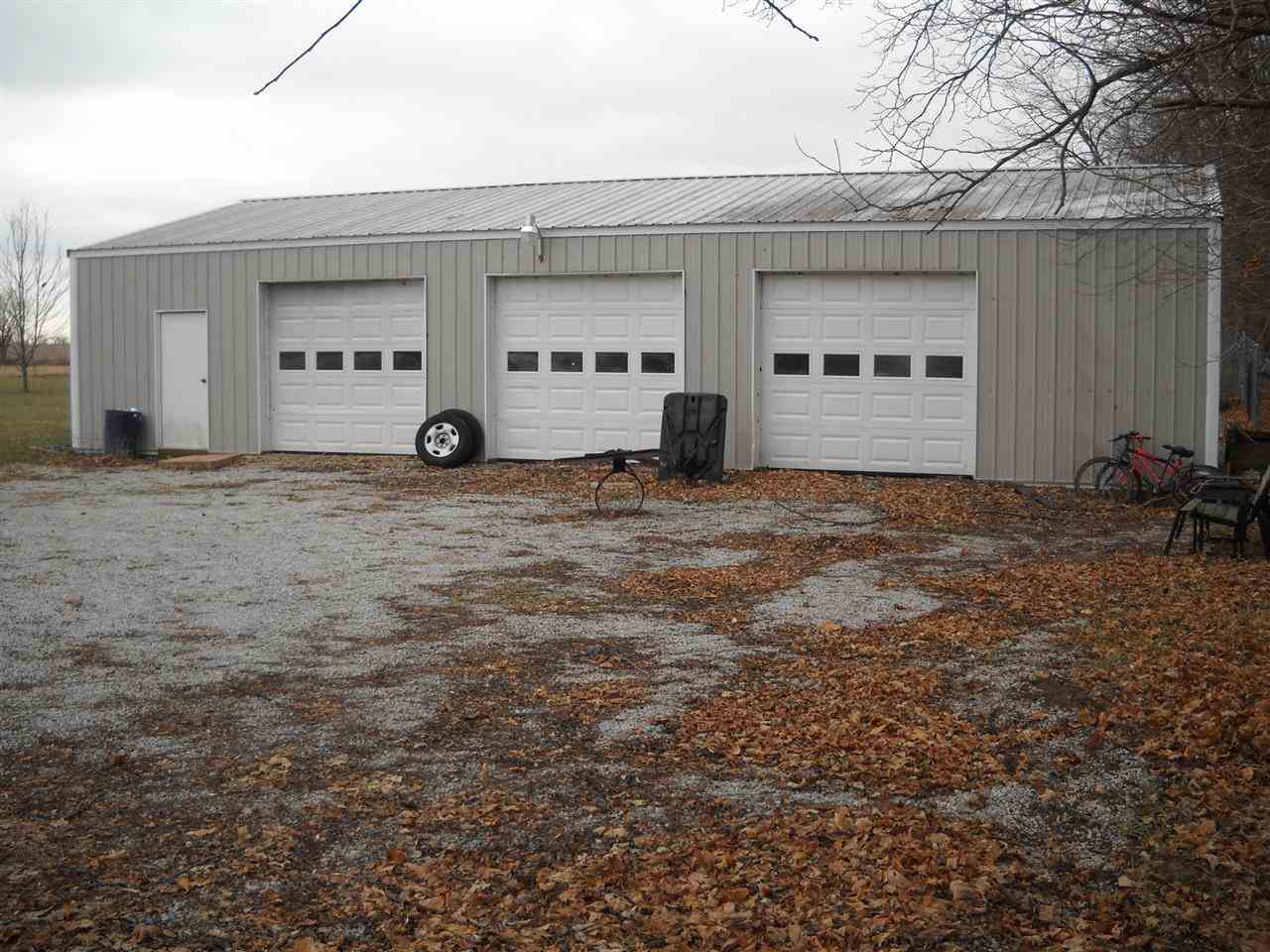 515 E 1000 N, Macy, IN 46951 photo 4
