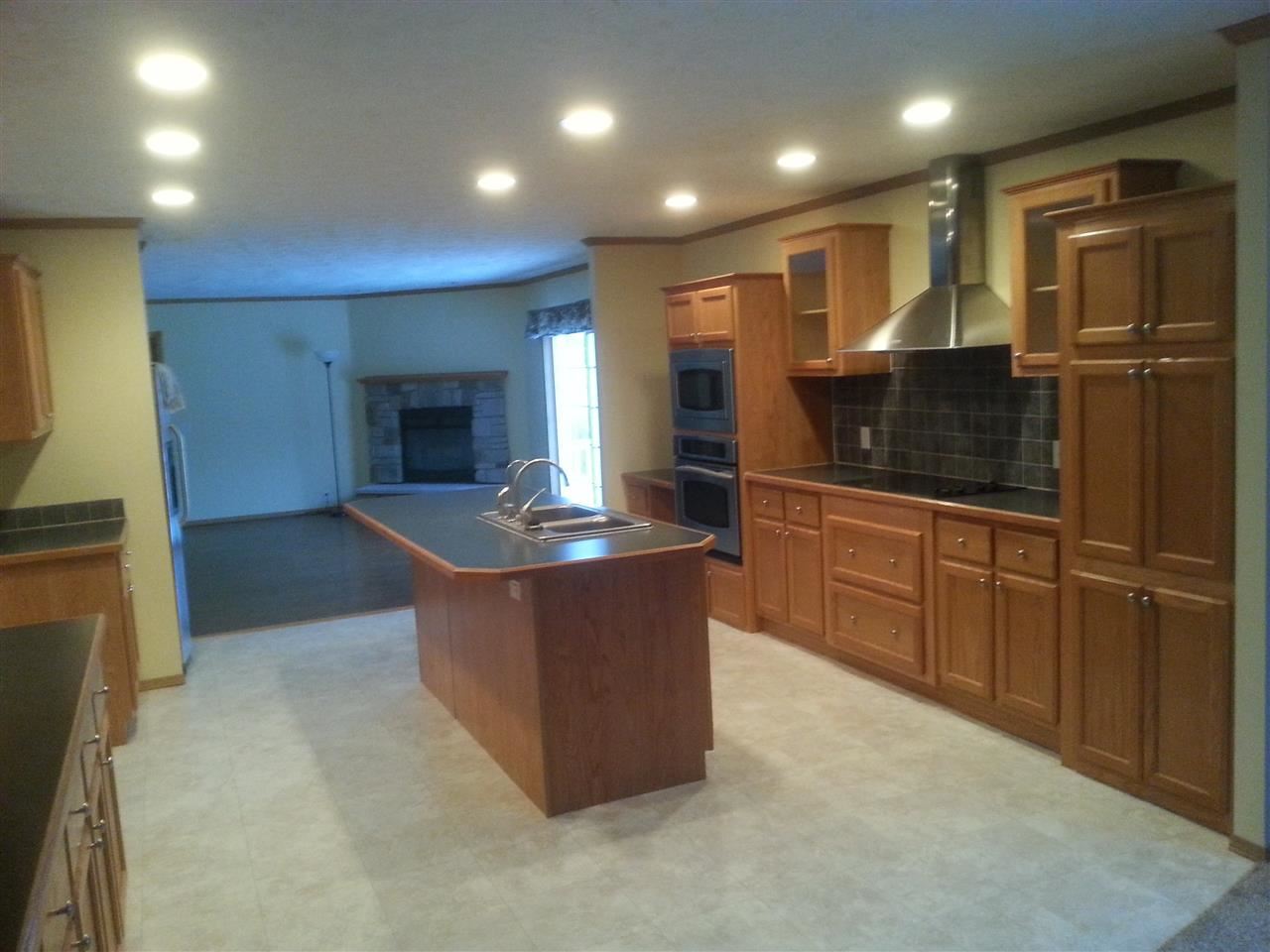 390 19th Rd, Bourbon, IN 46504 photo 16