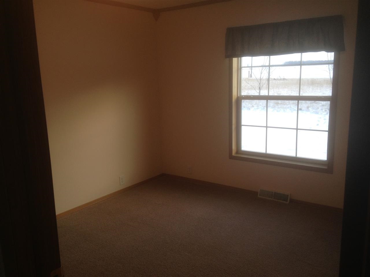 390 19th Rd, Bourbon, IN 46504 photo 14