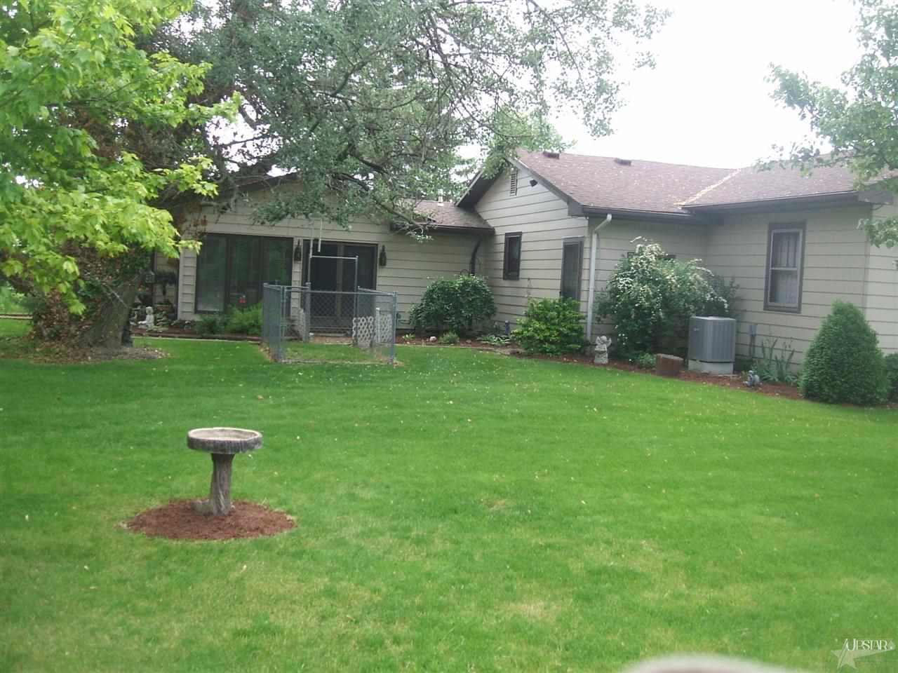 22211 Rider Rd, Monroeville, IN 46773 photo 3
