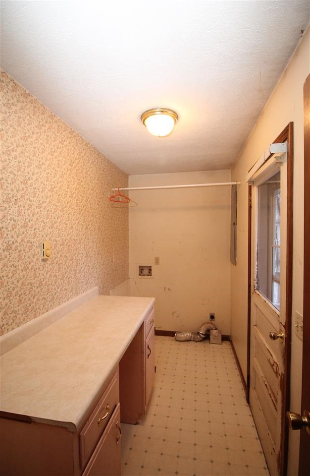 510 N Buckeye St, Fairmount, IN 46928 photo 9