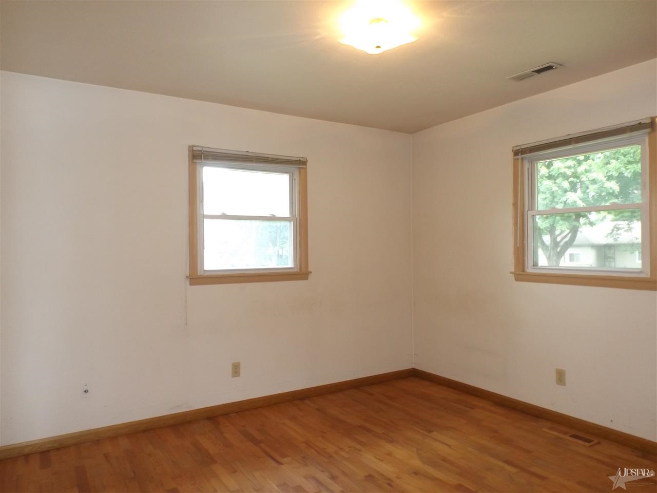 1825 Graham Dr, Fort Wayne, IN 46818 photo 8
