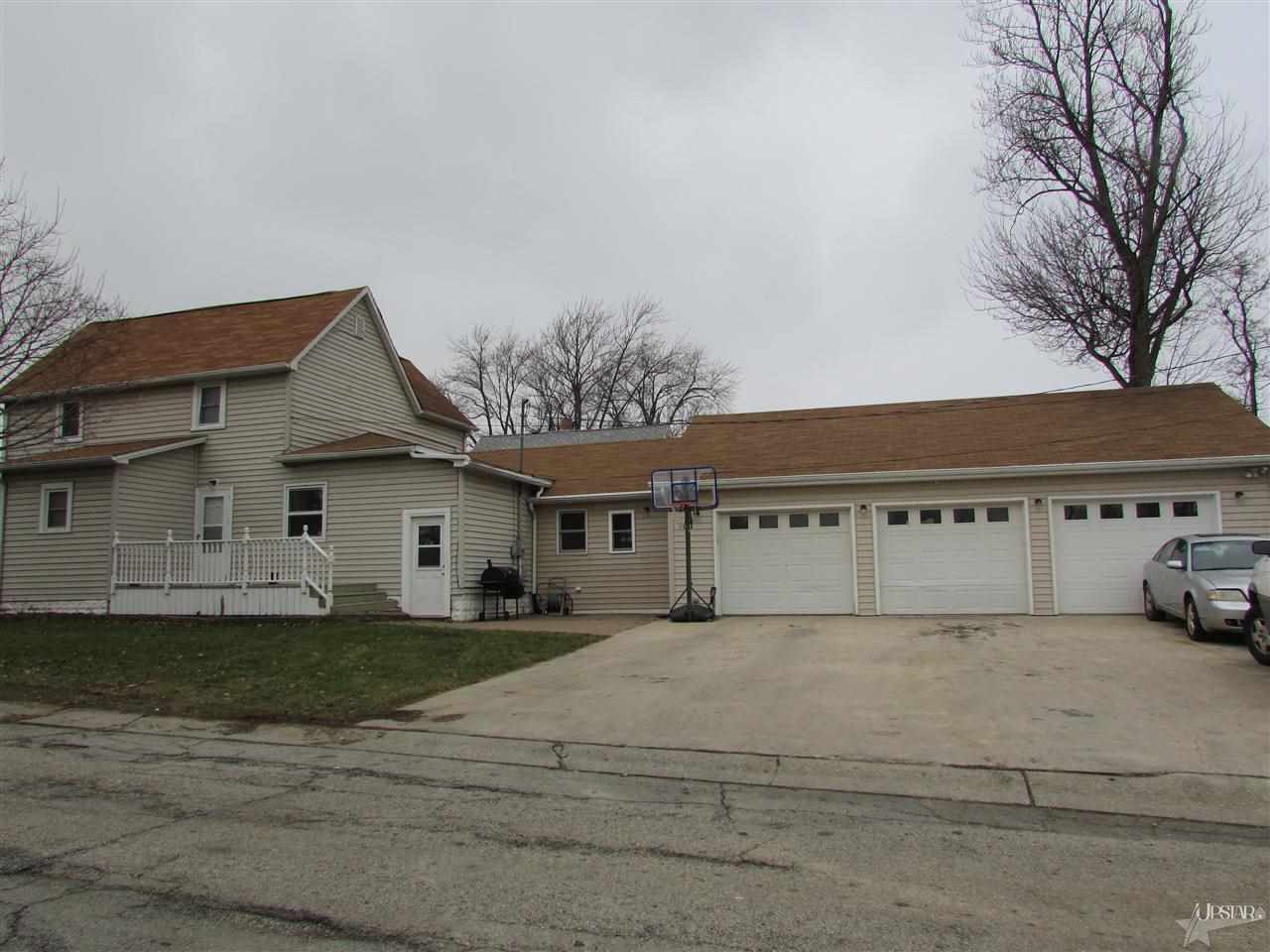 725 Mercer Ave, Decatur, IN 46733 photo 1