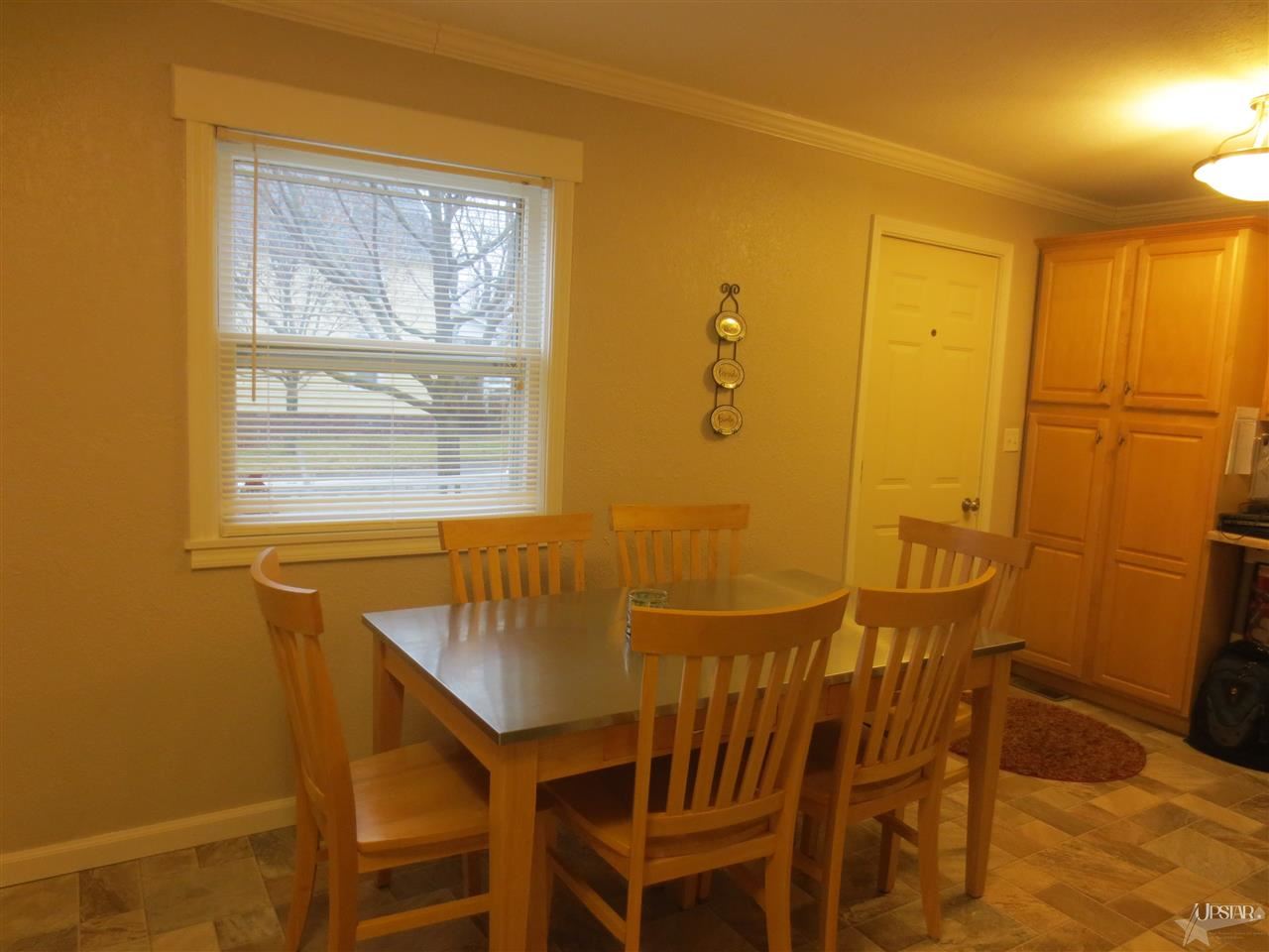 725 Mercer Ave, Decatur, IN 46733 photo 17